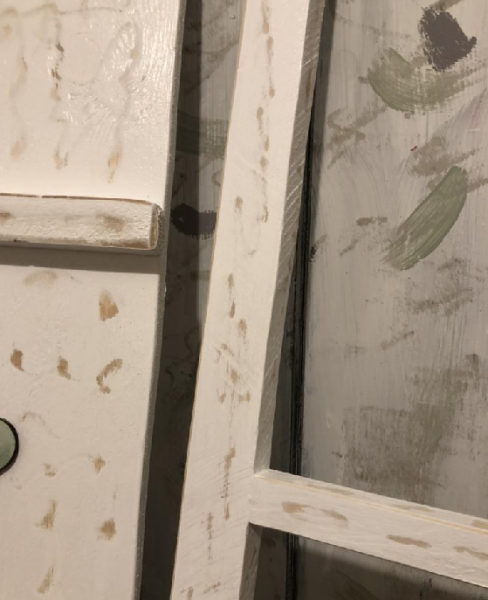 Deko Sprossenfenster mit Metallgriff und 2 Fensterläden set